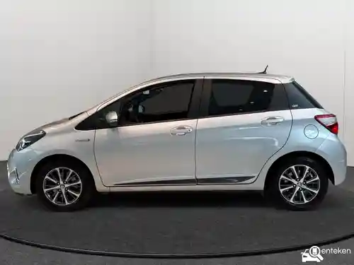 Toyota Yaris 1.5 Hybrid 2020