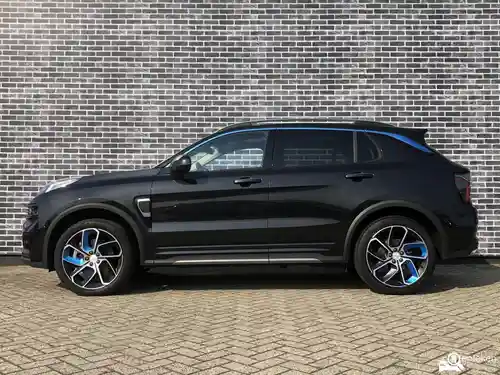 Lynk & Co 01 1.5TD PHEV 2023
