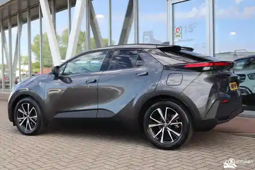 Toyota C-HR 2.0 Hybrid 2024