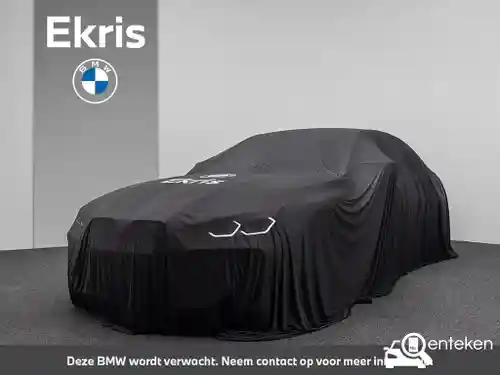 BMW 330e 2025