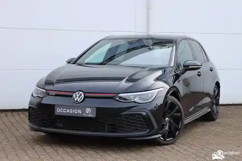 VW Golf GTI 2021
