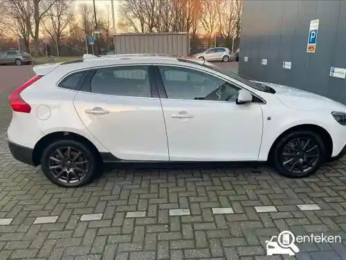Volvo V40 Cross Country D3 2015