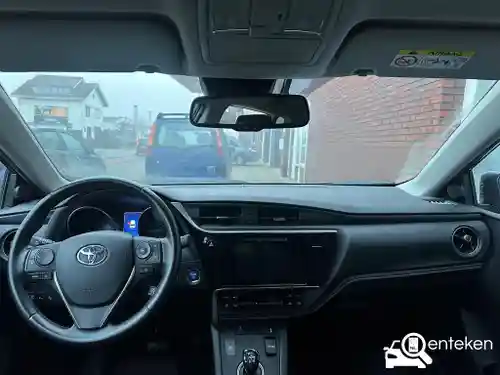 Toyota Auris 1.8 Hybrid 2015