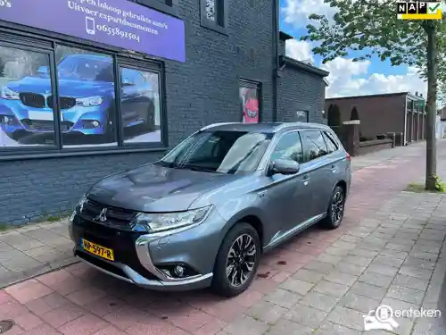 Mitsubishi Outlander 2.0 Plug-In Hybrid 2015