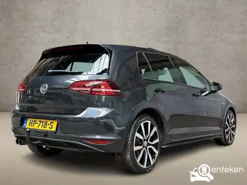 VW Golf GTE 2015