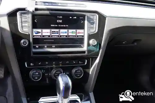 VW Passat Variant GTE 2015
