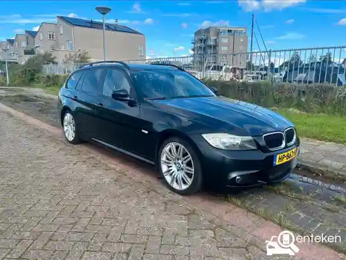 BMW 318i Touring 2008
