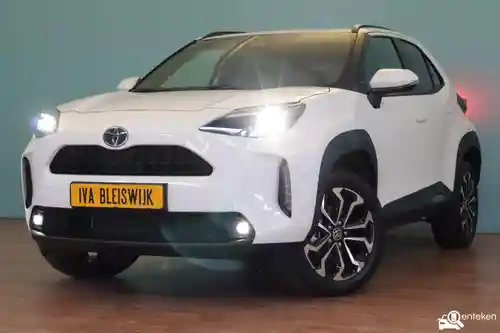 Toyota Yaris Cross 1.5 Hybrid 130 2025