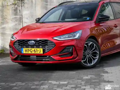 Ford Focus Turnier 1.0 EcoBoost Hybrid 2024