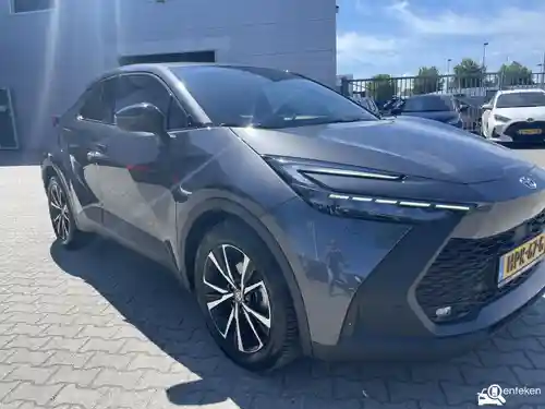 Toyota C-HR 2.0 Hybrid 2024
