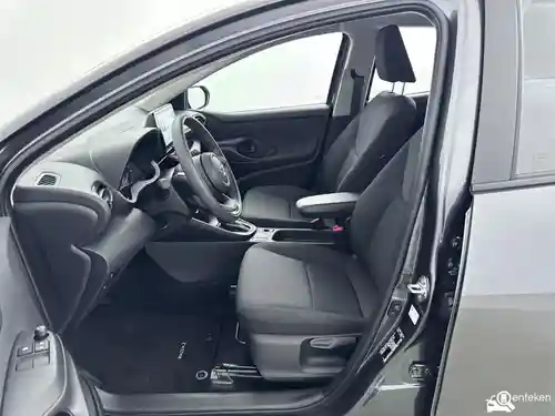 Mazda 2 Hybrid 2024