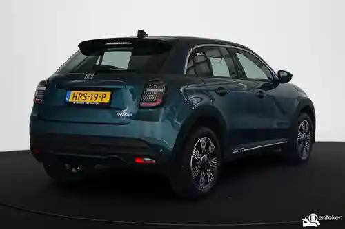 Fiat 600 1.2 T3 Hybrid 2025