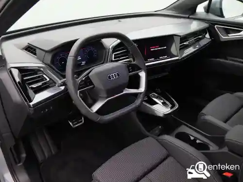 Audi Q4 45 e-tron 2025