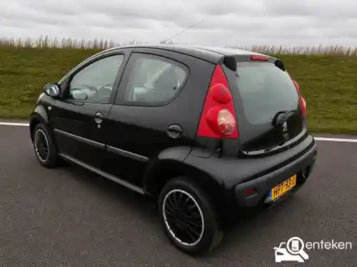 Peugeot 107 1.0 70 2008