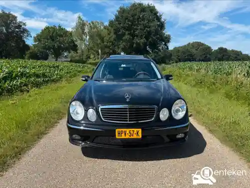 Mercedes-Benz E 500 T-model 2005