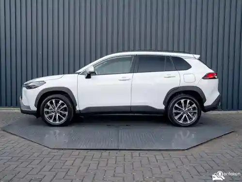 Toyota Corolla Cross 2.0 Hybrid 2024