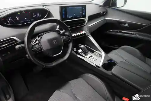 Peugeot 5008 1.2 PureTech 130 2021