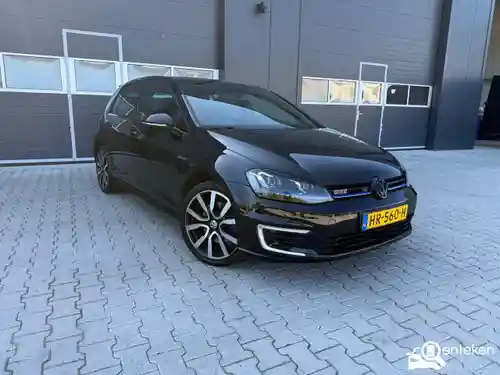 VW Golf GTE 2015