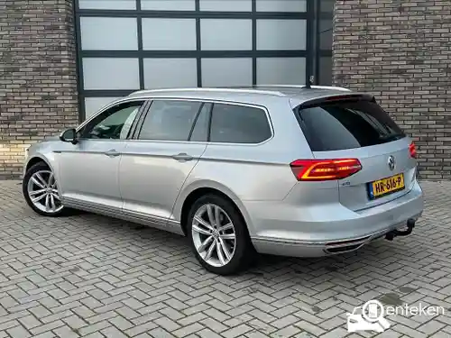 VW Passat Variant GTE 2015