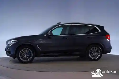 BMW X3 xDrive30e 2021