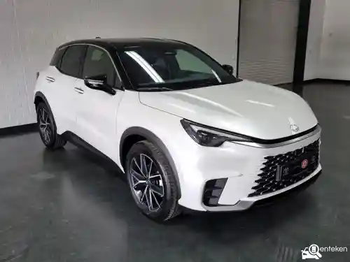 Lexus LBX 2024