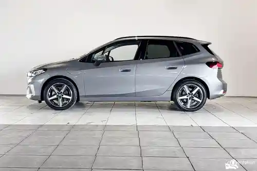 BMW 225e Active Tourer 2025
