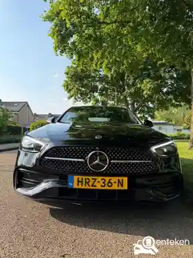 Mercedes-Benz C 300 e 2023