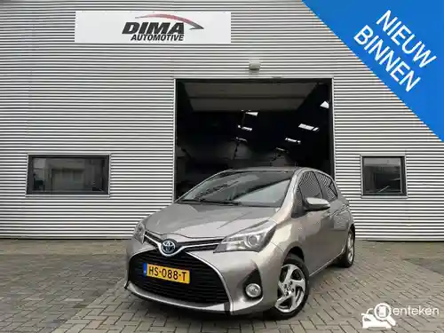 Toyota Yaris 1.5 Hybrid 2015