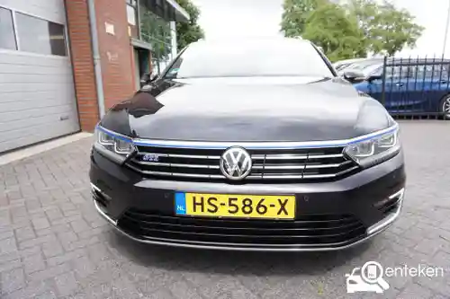 VW Passat Variant GTE 2015