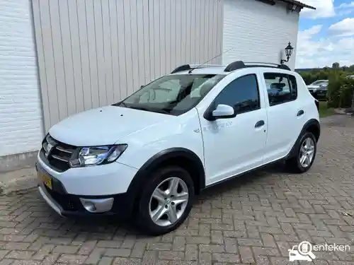 Dacia Sandero Stepway TCe 90 2016