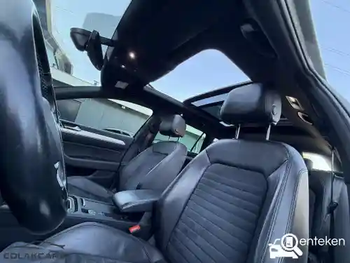 VW Passat Variant GTE 2015