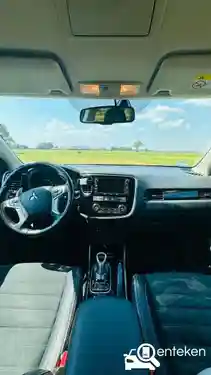 Mitsubishi Outlander 2.0 Plug-In Hybrid 2015