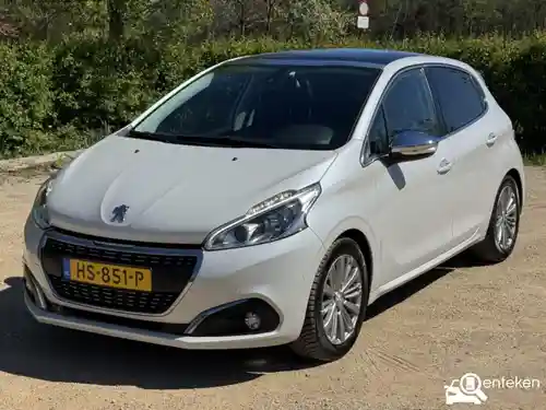 Peugeot 208 1.6 BlueHDi 100 2015