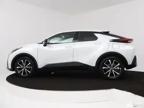 Toyota C-HR 1.8 Hybrid 2024