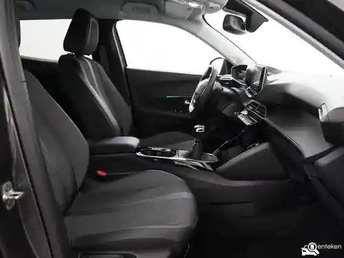 Peugeot 2008 1.2 PureTech 100 2021