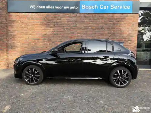 Peugeot 208 1.2 PureTech 100 2022