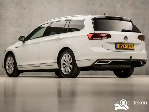 VW Passat Variant GTE 2020