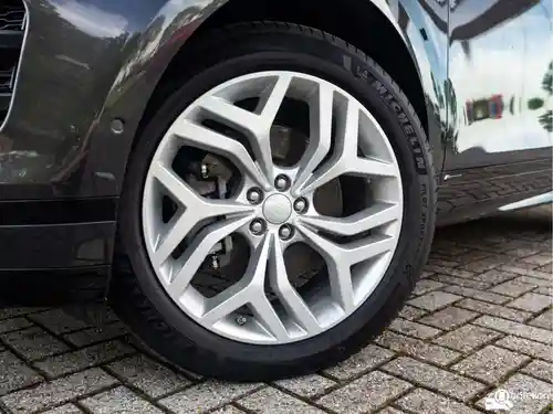 Land Rover Range Rover Evoque P300e 2021