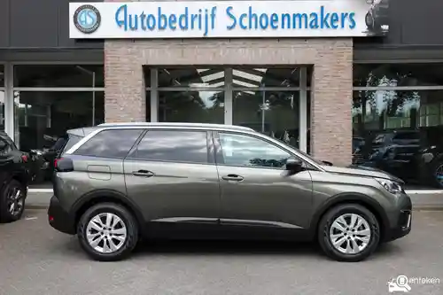 Peugeot 5008 1.2 PureTech 130 2019