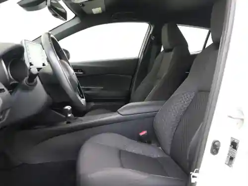 Toyota C-HR 1.8 Hybrid 2023