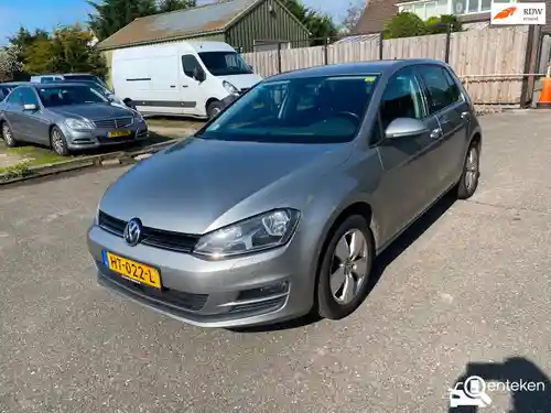VW Golf Sportsvan 1.6 TDI BlueMotion 2015