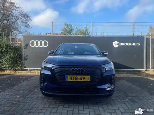 Audi Q4 45 e-tron 2025