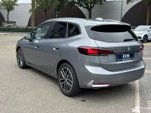 BMW 225e Active Tourer 2022