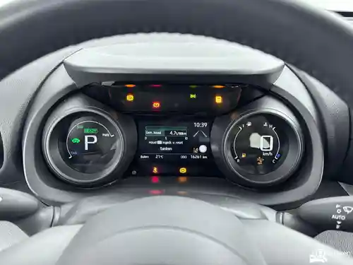 Toyota Yaris 1.5 Hybrid 116 2024