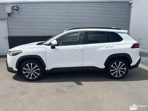 Toyota Corolla Cross 2.0 Hybrid 2024