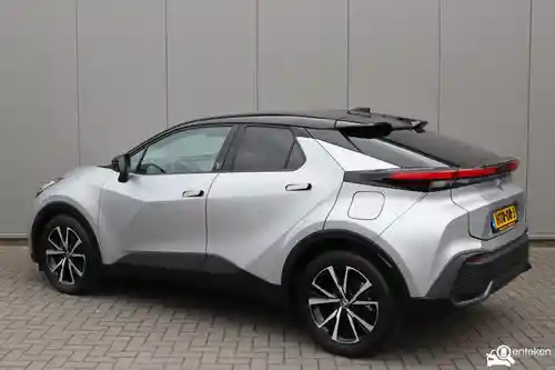 Toyota C-HR 1.8 Hybrid 2024