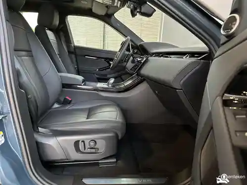 Land Rover Range Rover Evoque P270e 2025