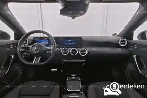 Mercedes-Benz A 250 e  2024