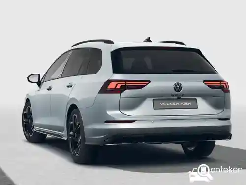 VW Golf Variant 1.5 eTSI 2025