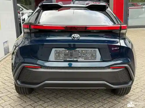 Toyota C-HR 1.8 Hybrid 2024